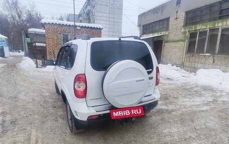 Chevrolet Niva I рестайлинг, 2015 год, 720 000 рублей, 5 фотография