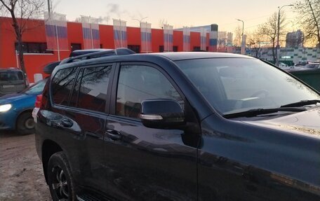 Toyota Land Cruiser Prado 150 рестайлинг 2, 2011 год, 2 700 000 рублей, 5 фотография