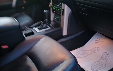 Toyota Land Cruiser Prado 150 рестайлинг 2, 2011 год, 2 700 000 рублей, 10 фотография