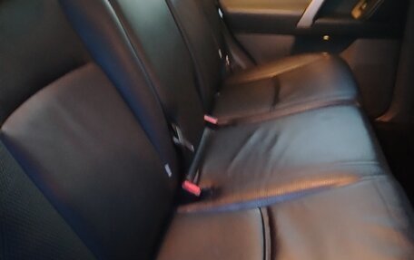 Toyota Land Cruiser Prado 150 рестайлинг 2, 2011 год, 2 700 000 рублей, 9 фотография