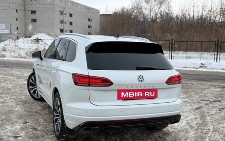 Volkswagen Touareg III, 2020 год, 5 450 000 рублей, 5 фотография