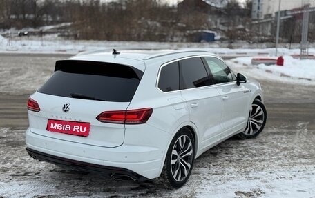 Volkswagen Touareg III, 2020 год, 5 450 000 рублей, 7 фотография