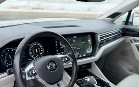 Volkswagen Touareg III, 2020 год, 5 450 000 рублей, 15 фотография