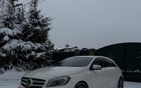 Mercedes-Benz A-Класс, 2014 год, 1 270 000 рублей, 9 фотография