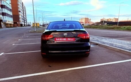 Volkswagen Jetta VI, 2015 год, 909 000 рублей, 2 фотография