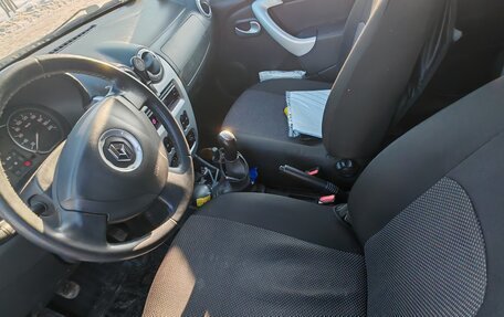 Renault Sandero I, 2013 год, 600 000 рублей, 7 фотография