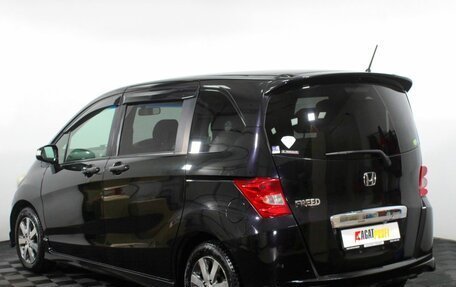 Honda Freed I, 2011 год, 1 000 000 рублей, 7 фотография