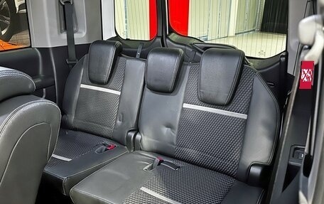 Honda Stepwgn IV, 2016 год, 2 100 000 рублей, 15 фотография