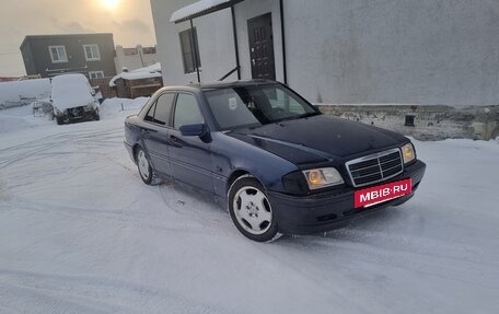 Mercedes-Benz C-Класс, 2000 год, 390 000 рублей, 6 фотография