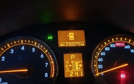 Toyota Avensis III рестайлинг, 2009 год, 1 060 000 рублей, 13 фотография