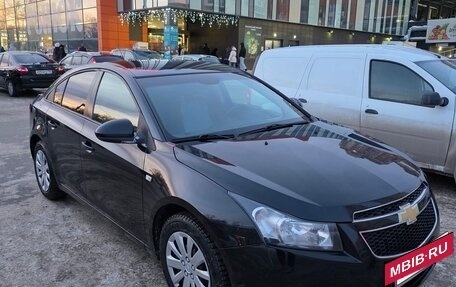 Chevrolet Cruze II, 2012 год, 800 000 рублей, 4 фотография