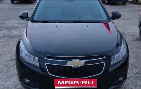 Chevrolet Cruze II, 2012 год, 800 000 рублей, 2 фотография