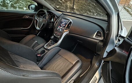 Opel Astra J, 2012 год, 850 000 рублей, 13 фотография