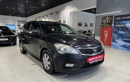 KIA cee'd I рестайлинг, 2010 год, 777 000 рублей, 3 фотография