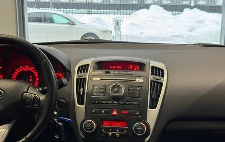 KIA cee'd I рестайлинг, 2010 год, 777 000 рублей, 13 фотография