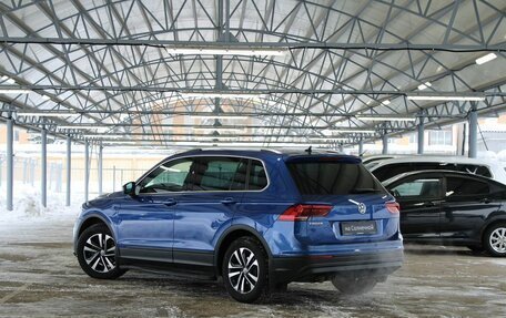 Volkswagen Tiguan II, 2019 год, 2 380 000 рублей, 3 фотография