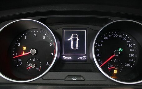 Volkswagen Tiguan II, 2019 год, 2 380 000 рублей, 10 фотография