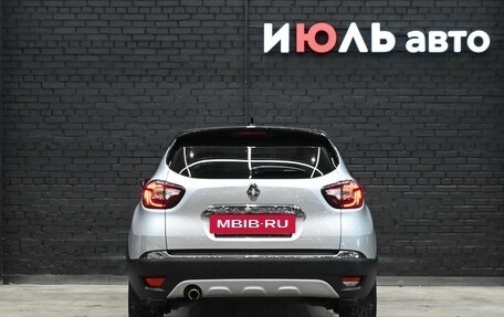 Renault Kaptur I рестайлинг, 2021 год, 1 735 000 рублей, 5 фотография