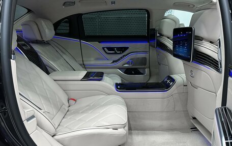 Mercedes-Benz Maybach S-Класс, 2025 год, 29 800 000 рублей, 26 фотография