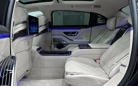 Mercedes-Benz Maybach S-Класс, 2025 год, 29 800 000 рублей, 24 фотография