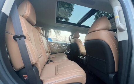 Infiniti QX80, 2025 год, 19 490 000 рублей, 10 фотография