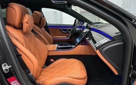 Mercedes-Benz Maybach S-Класс, 2025 год, 30 000 000 рублей, 12 фотография