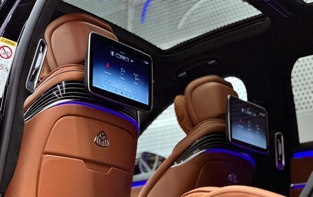 Mercedes-Benz Maybach S-Класс, 2025 год, 30 000 000 рублей, 25 фотография