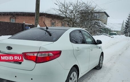 KIA Rio III рестайлинг, 2012 год, 880 000 рублей, 5 фотография