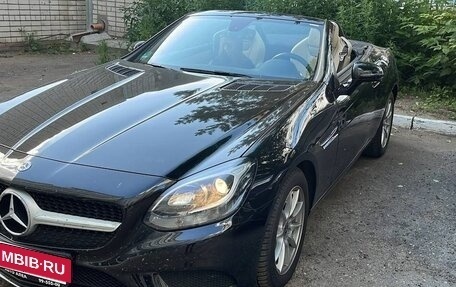 Mercedes-Benz SLC, 2018 год, 3 900 000 рублей, 4 фотография