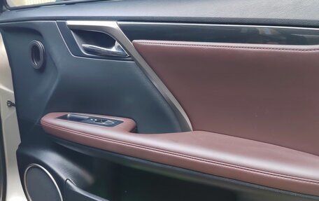 Lexus RX IV рестайлинг, 2018 год, 5 100 000 рублей, 7 фотография