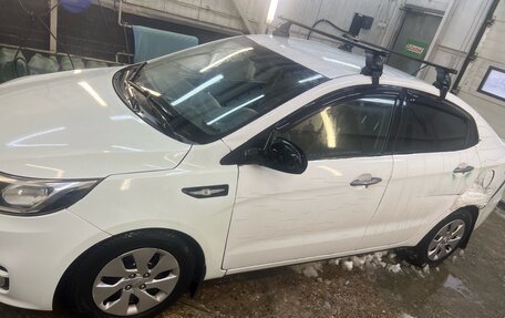 KIA Rio III рестайлинг, 2015 год, 450 000 рублей, 2 фотография