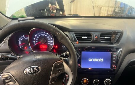 KIA Rio III рестайлинг, 2015 год, 450 000 рублей, 14 фотография