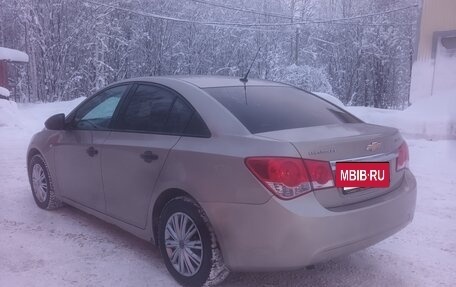 Chevrolet Cruze II, 2011 год, 470 000 рублей, 4 фотография
