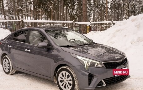 KIA Rio IV, 2021 год, 1 650 000 рублей, 3 фотография