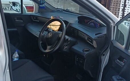 Honda Freed I, 2010 год, 1 060 000 рублей, 5 фотография