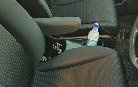 Honda Freed I, 2010 год, 1 060 000 рублей, 18 фотография