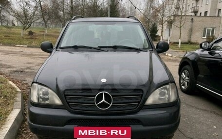 Mercedes-Benz M-Класс, 2000 год, 650 000 рублей, 3 фотография