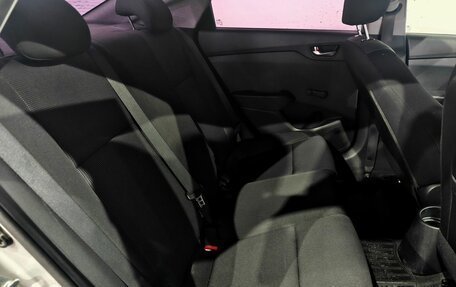 Hyundai Solaris II рестайлинг, 2017 год, 927 000 рублей, 10 фотография