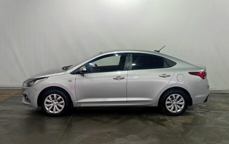 Hyundai Solaris II рестайлинг, 2017 год, 927 000 рублей, 7 фотография