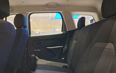 Renault Duster, 2022 год, 1 893 000 рублей, 15 фотография