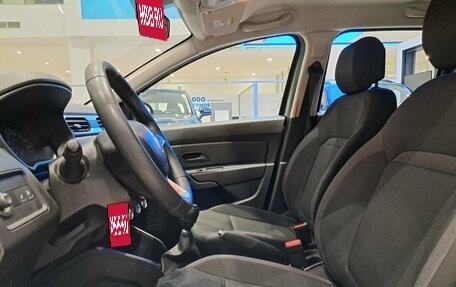 Renault Duster, 2022 год, 1 893 000 рублей, 20 фотография