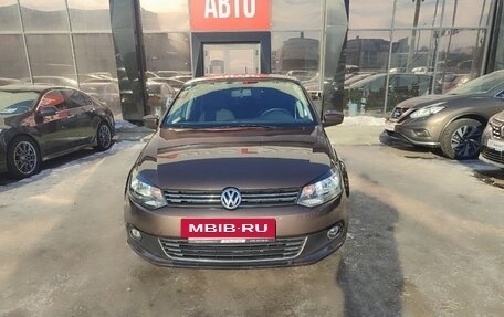 Volkswagen Polo VI (EU Market), 2015 год, 990 000 рублей, 2 фотография