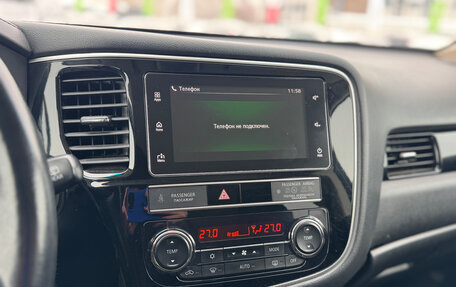 Mitsubishi Outlander III рестайлинг 3, 2019 год, 2 249 000 рублей, 16 фотография