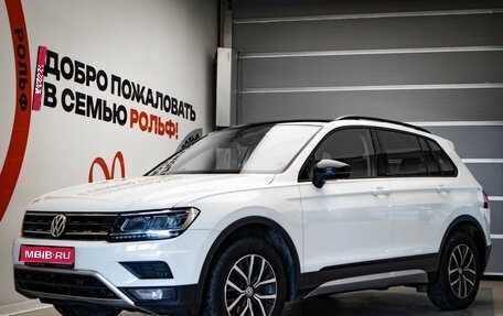 Volkswagen Tiguan II, 2019 год, 2 595 000 рублей, 1 фотография