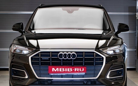 Audi Q5, 2021 год, 5 650 000 рублей, 2 фотография