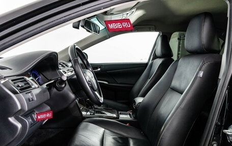 Toyota Camry, 2015 год, 1 599 000 рублей, 19 фотография