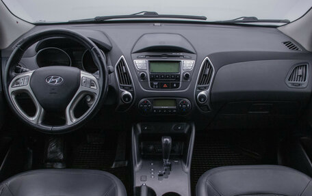 Hyundai ix35 I рестайлинг, 2011 год, 1 130 000 рублей, 13 фотография