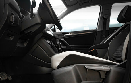 Volkswagen Tiguan II, 2019 год, 2 595 000 рублей, 24 фотография