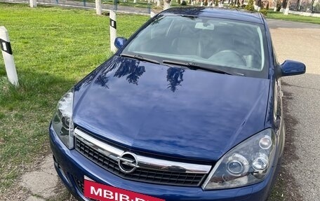 Opel Astra H, 2008 год, 650 000 рублей, 1 фотография