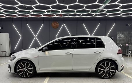 Volkswagen Golf GTI VII, 2018 год, 2 875 000 рублей, 3 фотография